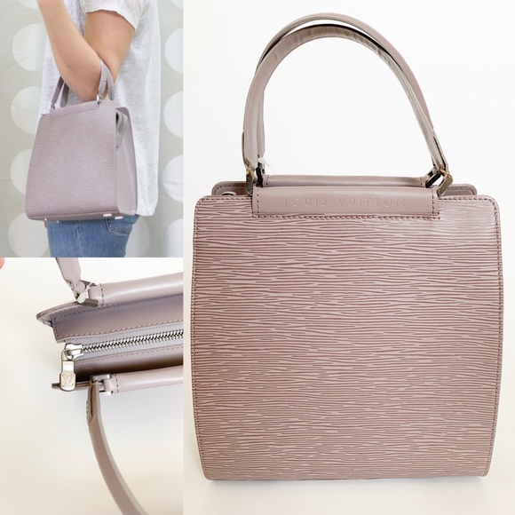 Louis Vuitton Handbags - 💜SUPER CUTE💜Louis Vuitton lilac Figari PM